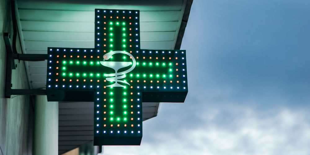 Croix de pharmacie  Investissez dans votre visibilité extérieure