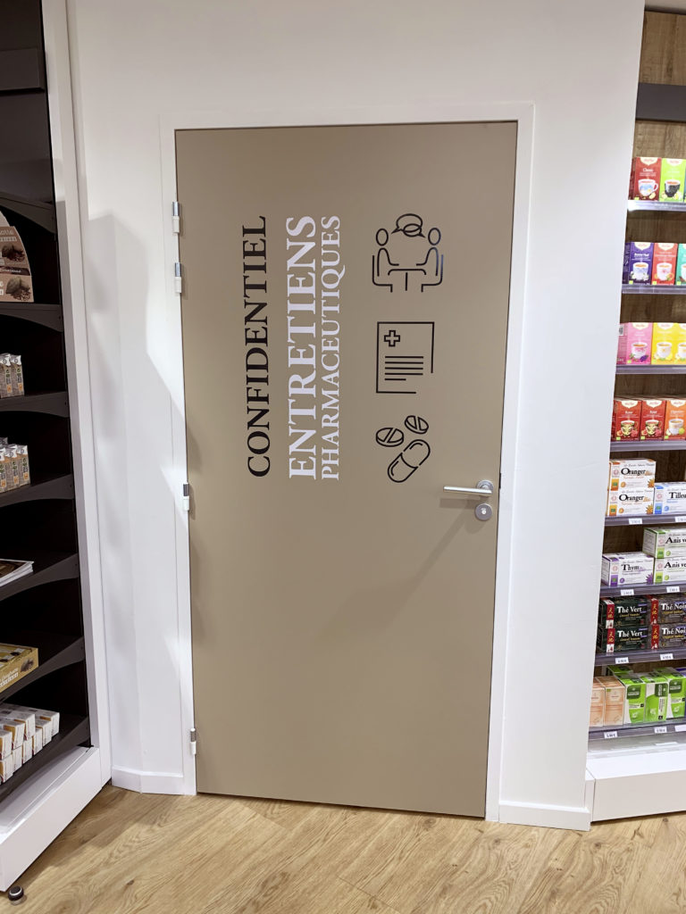 Porte pharmacie entretien confidentiel